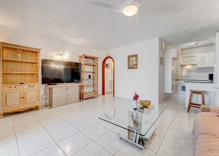 With Pool View * לוס כריסטיאנוס